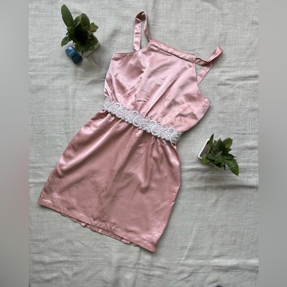 NWOT Pink Satin Halter Neck Dress with Lace Belt - Picture 2 of 6